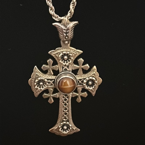 Jerusalem cross VERY RARE Silver with tiger’s eye and ornate carving. - Picture 2 of 5